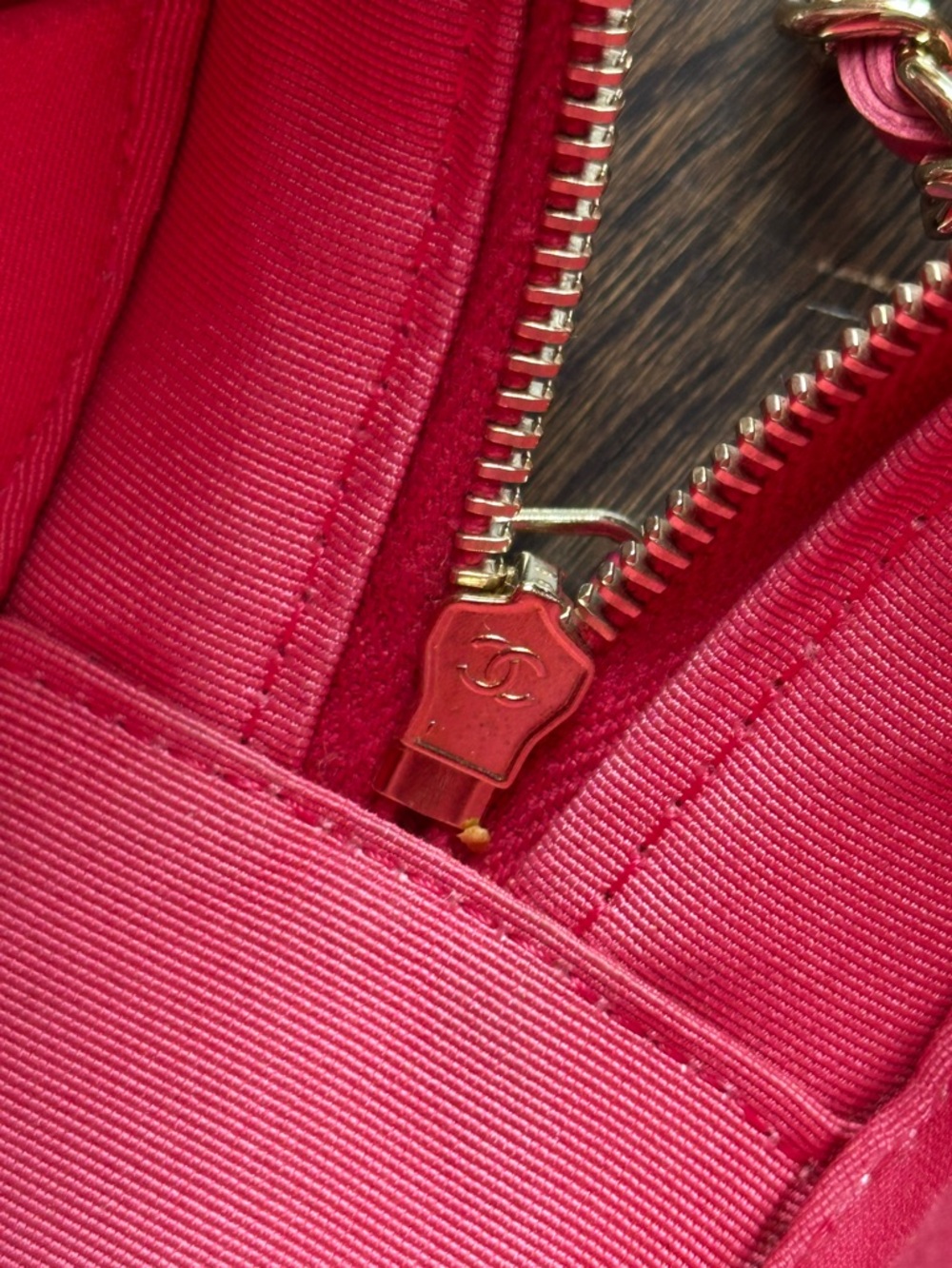 CHANEL Matelassé Round Tweed Chain Shoulder Chain Bag Pink CC Logo - Picture 10 of 12